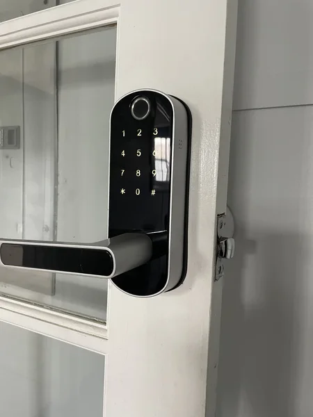 Intercoms & access control — photo 082